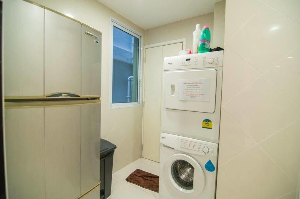 Ace Suites Singapore Buitenkant foto